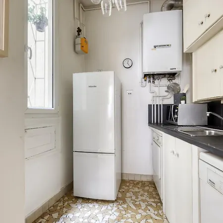 Perfect T2 At The Foot Of The Eiffel Tower-Paris 7 Apartment Exterior photo